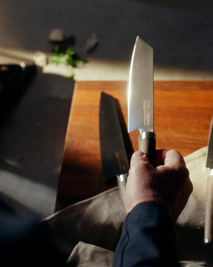 Fissler PrimeCut Santoku-Messer 17 cm Japanisches Küchenmesser Made in Solingen aus Spezialstahl mit