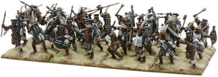 Warlord Games Unmarried Zulu Impi – 28 mm grosse Kunststoff-Miniaturen für schwarzes Pulver detailli