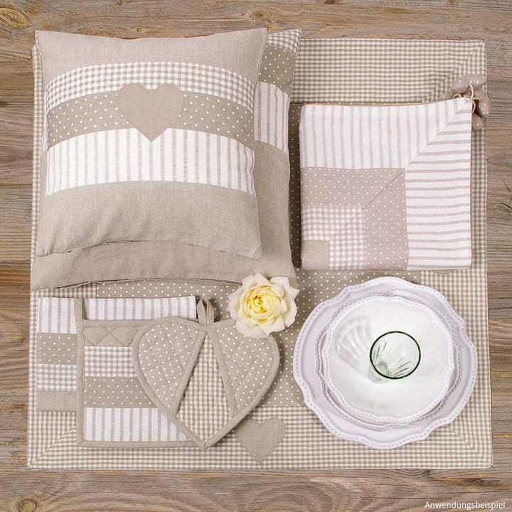 Brotkorb Stoff LINA 20x20 cm - Eckiger Brötchenkorb in beige mit Herzen & kariert - Nachhaltig aus 1