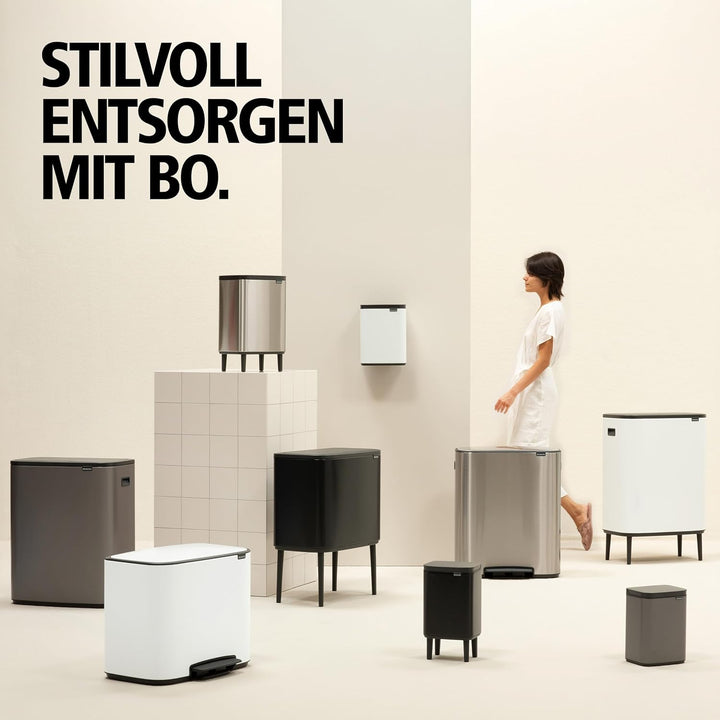 Brabantia Bo Treteimer 30 L (platin), platzsparender Mini Mülleimer mit Soft-Close-Funktion und leic