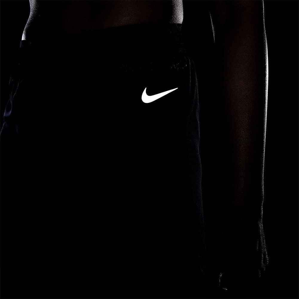 Nike Damen Tempo Luxe Shorts, Shwartz, XS
