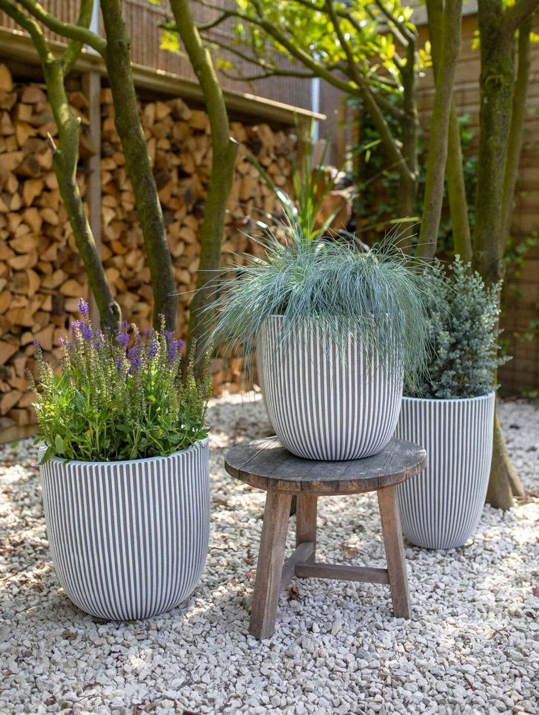 Capi Europe - Blumentopf Kugel Groove NL - 43x41 - Elfenbein - Öffnung Ø35 - Blumentopf für den Inne