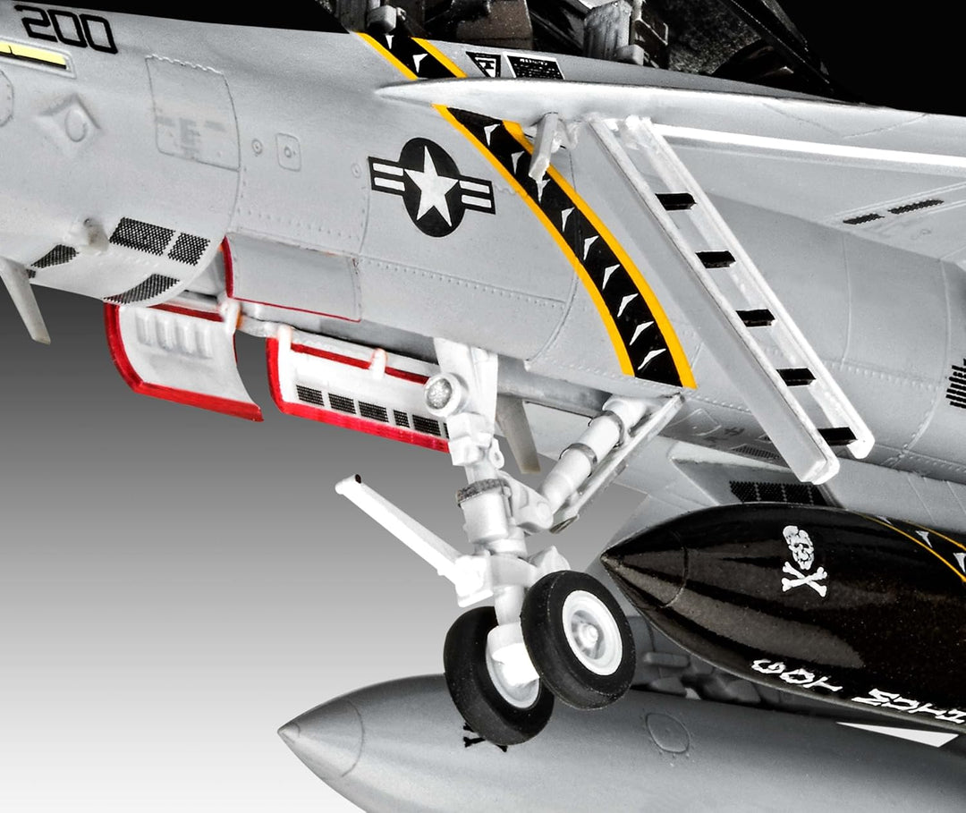 Revell 63834 originalgetreuer Modellbausatz für Fortgeschrittene, unlackiert