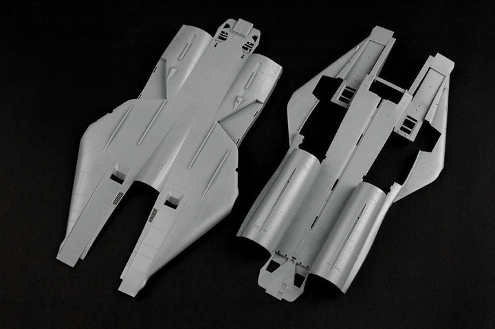 Hobbyboss 1:48 Scale F-14B Tomcat Model Kit (Grey)