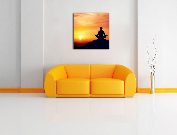 Pixxprint Meditation im Sonnenuntergang, Format: 70x70 auf Leinwand, 70x70