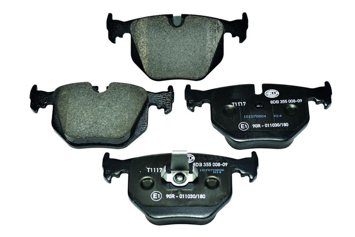 HELLA PAGID 8DB 355 008-091 Bremsbelagsatz - T1117 - Dicke/Stärke: 17.2mm - Bremssystem: Teves - für
