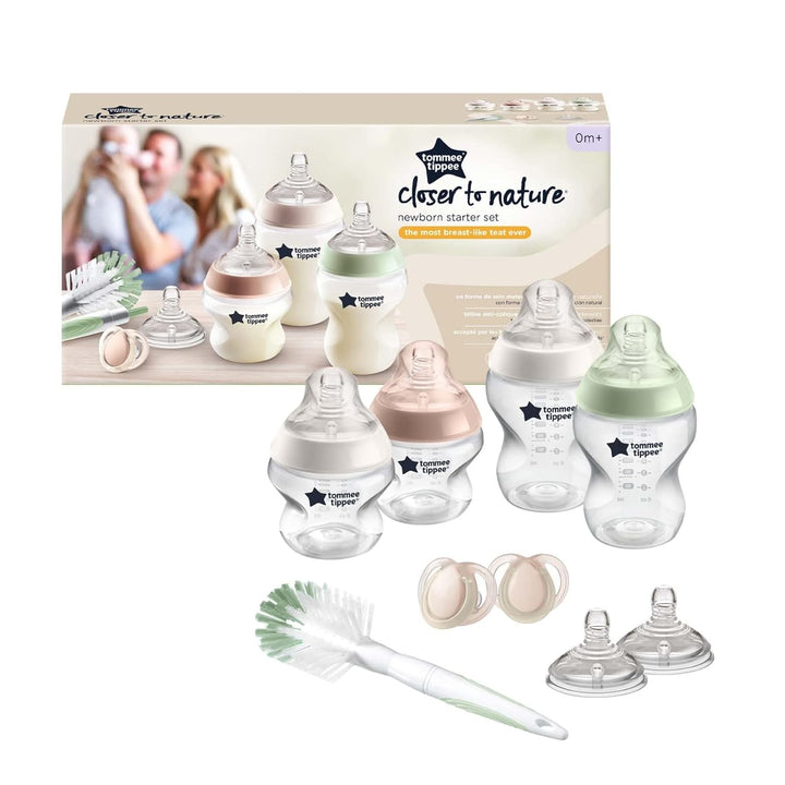 Tommee Tippee Closer to Nature Babyflaschen Starterset, Natürlich geformter Trinksauger mit Anti-Kol