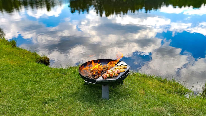 Feuerplatte Plancha Feuerplatte aus Edelstahl 4mm, Grillplatte passend für Feuertonne 60 cm (Lieferu
