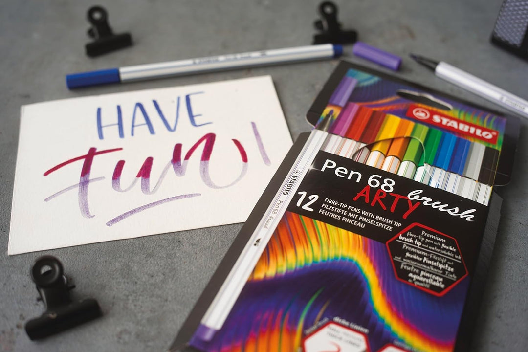 Premium-Filzstift mit Pinselspitze für variable Strichstärken - STABILO Pen 68 brush - ARTY - 30er P