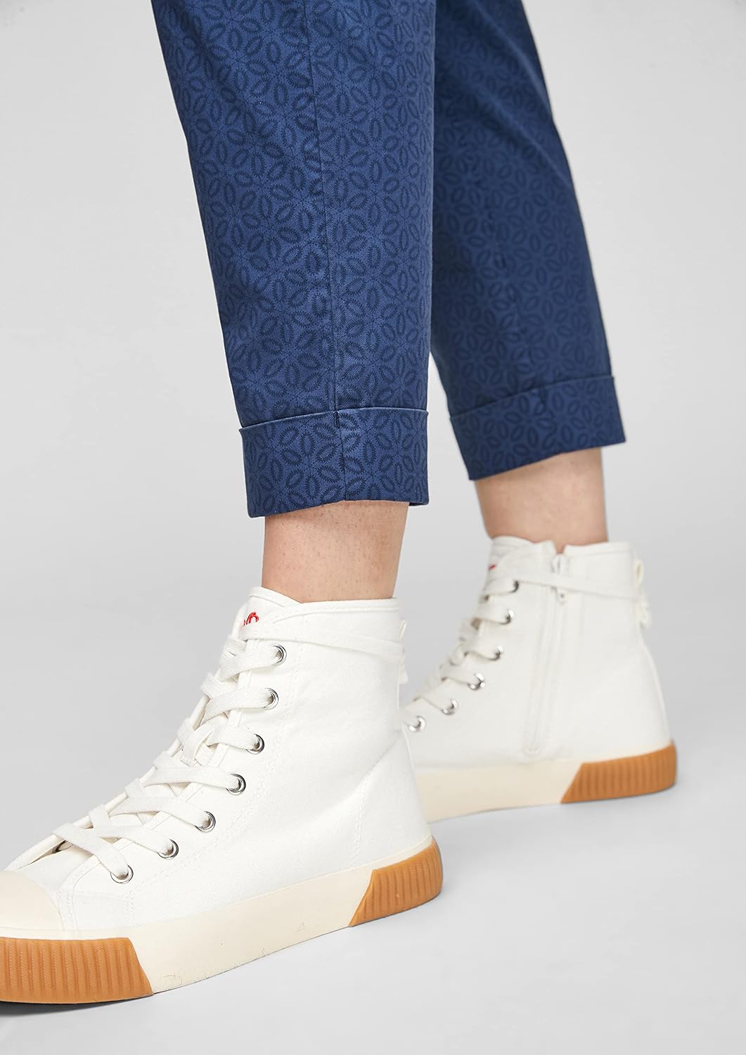 s.Oliver Damen Hose 120.10.104.18.180.2100484 44 Blau, 44 Blau