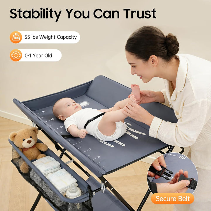Wickeltisch Klappbar mit Rollen, Baby Wickelkombi Wickelkommode mit Wickelauflage, Sicherheitsgurt &amp;
