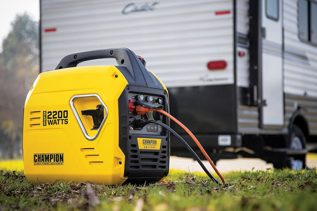 Champion Power Equipment Stromerzeuger The Mighty Atom (2200 W Inverter, nur Benzin, 58 dBA – 7 m En