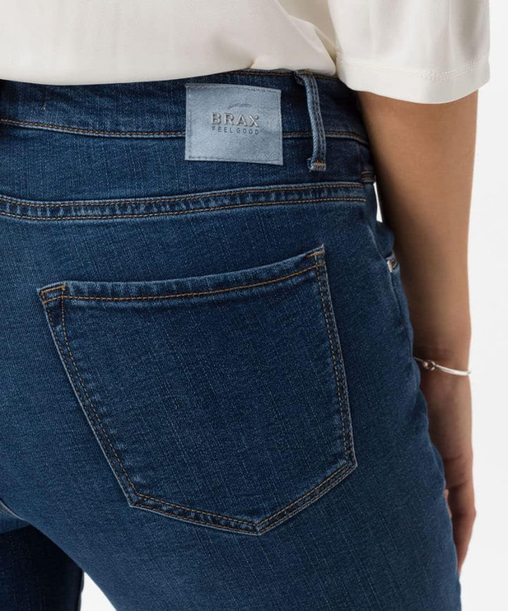 Brax Damen Style Shakira Free to Move Nachhaltige Five-Pocket Jeans, 27W / 30L Slightly Used Regular