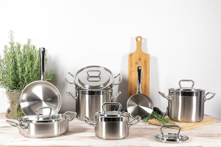 Set 7 pieces Pasta Mania, made by: Pasta pot, Skimmer and Stainless steel Lid, Wok in Stainless Stee