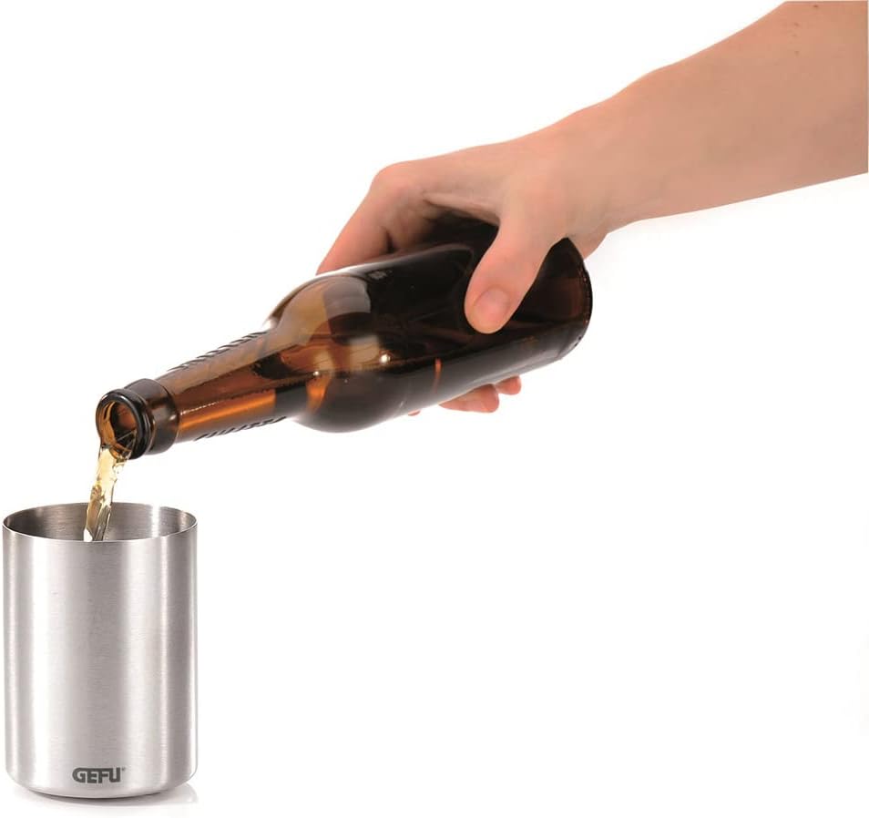 GEFU Hähnchengriller &amp; Gemüse-Wok BBQ – Edelstahlhalter für Grill &amp; Ofen | Mit 300ml Aromabehälter |