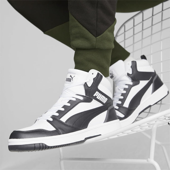 Puma Unisex Rebound V6Sneaker 37.5 EU Puma White Puma Black Shadow Gray Puma White, 37.5 EU Puma Whi