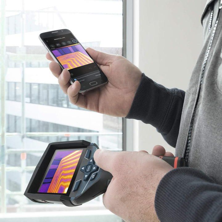Bosch Professional 12V System Wärmebildkamera GTC 400 C (1x Akku 12V + Ladegerät, mit App-Funktion,