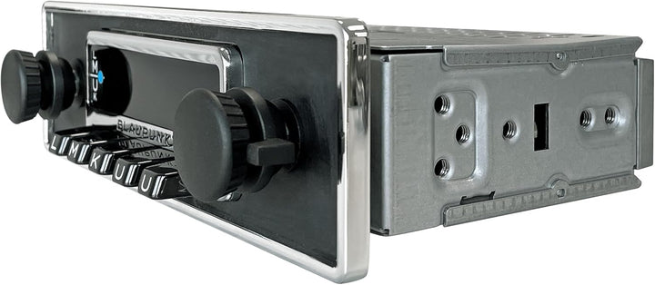 Blaupunkt Frankfurt Stereo, 1-DIN Autoradio, Oldtimer-Design mit schwarzer Metallfront und Chromrahm