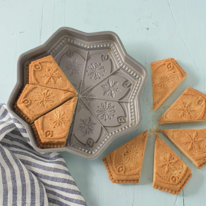 Nordic Ware - Backform Schneeflocke - Aluminiumguss