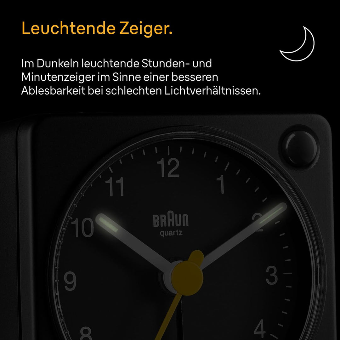 Braun Klassischer analoger Reisewecker mit Schlummerfunktion und Licht, kompakte Grösse, ruhiges Qua