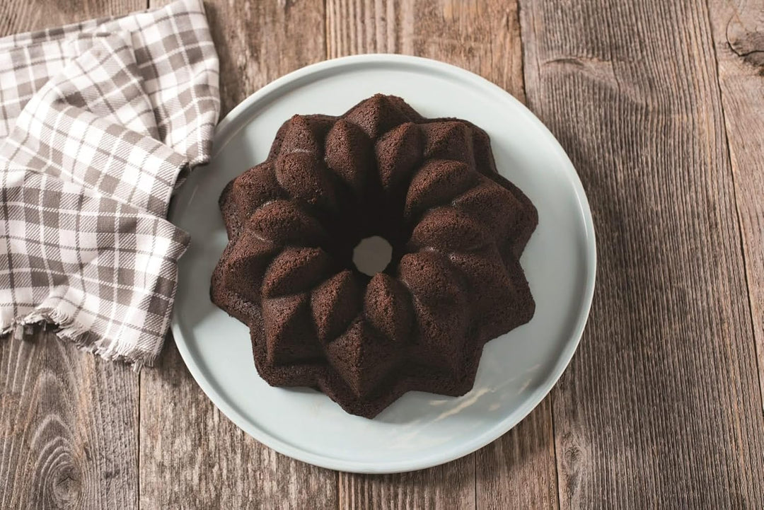 NordicWare Vintage Star Cake Pan, Aluminium, Silber, 25,4 x 25,4 x 12,7 cm, 1 Einheiten