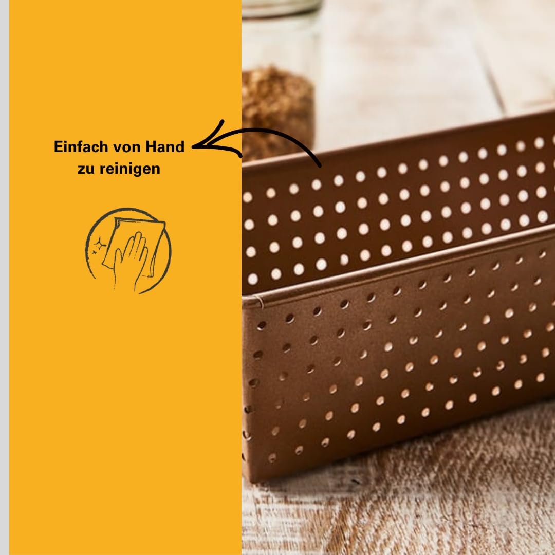 Birkmann, Laib & Seele, perforierte Brotbackform, 30 cm, Backform für kleine Brote, aus bronzefarben