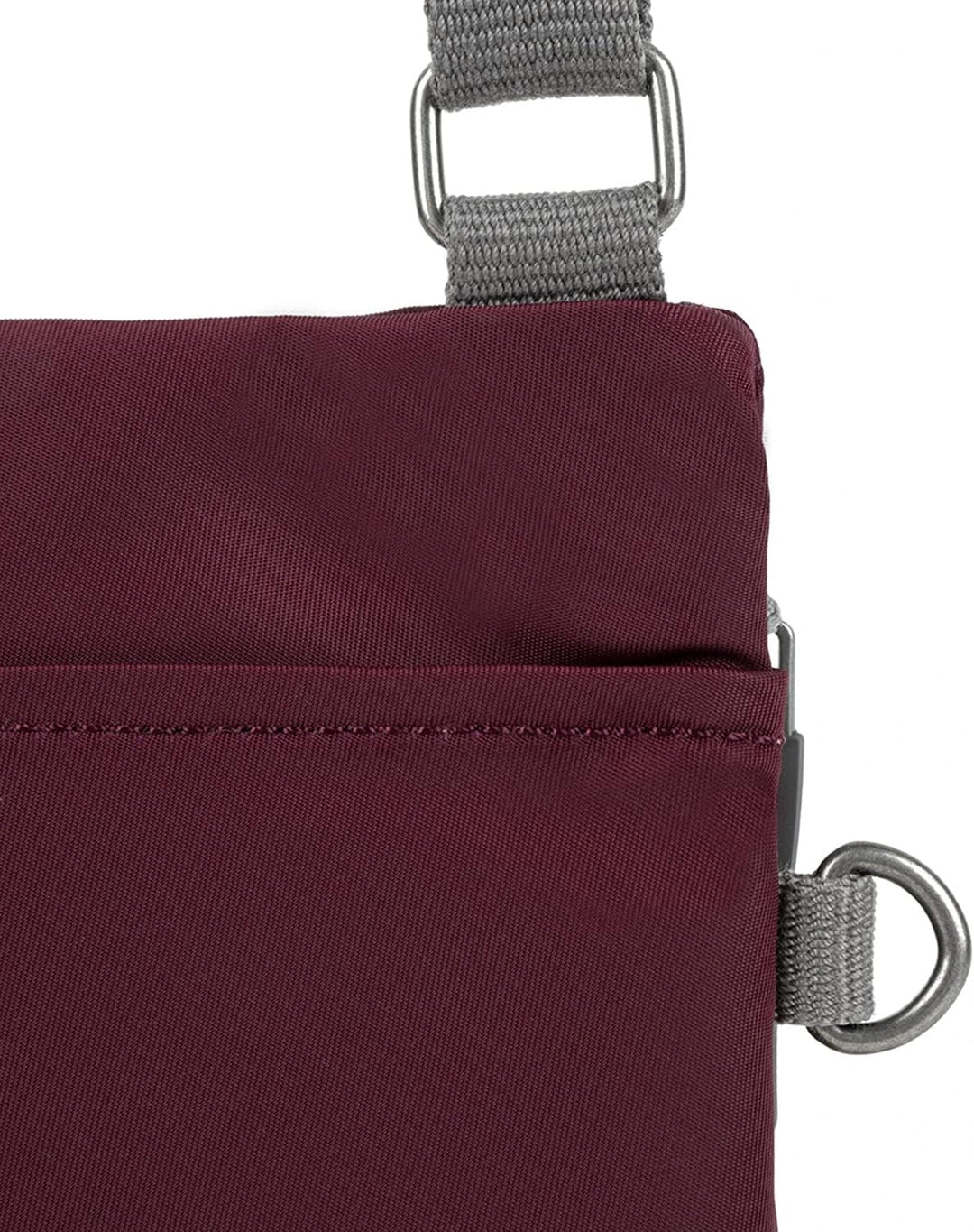 Roka London Chelsea Sling Pocket Bag Nylon Extra Small XS Pflaume, XS Pflaume