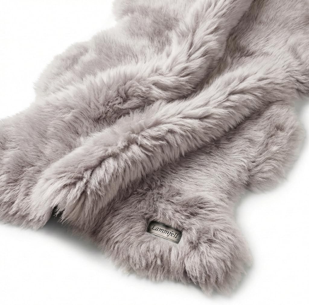 Extra grosses Super-Premium Lammfell, Schaffell hell-grau. Extra zartes, geruchsarmes, echtes Merino