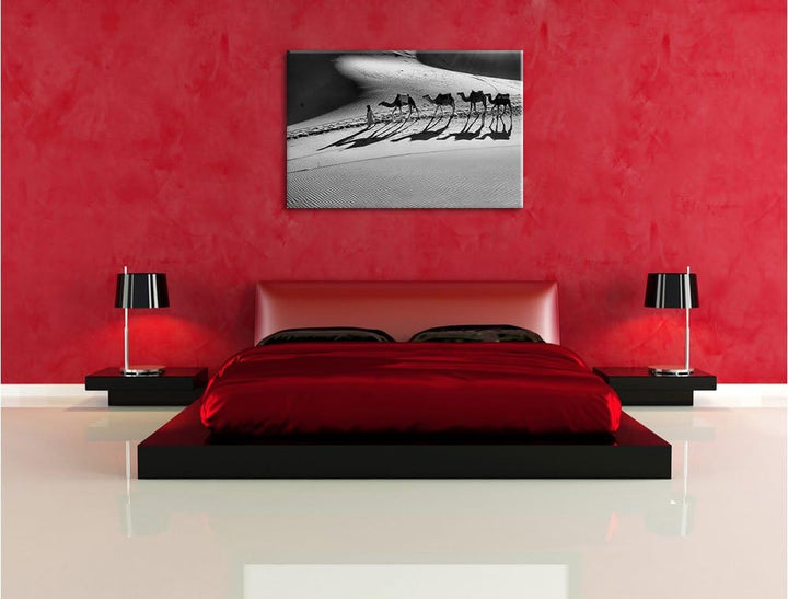 Pixxprint Monocrome, Kamelkarawane in der Wüste, Format: 100x70 auf Leinwand, 100x70