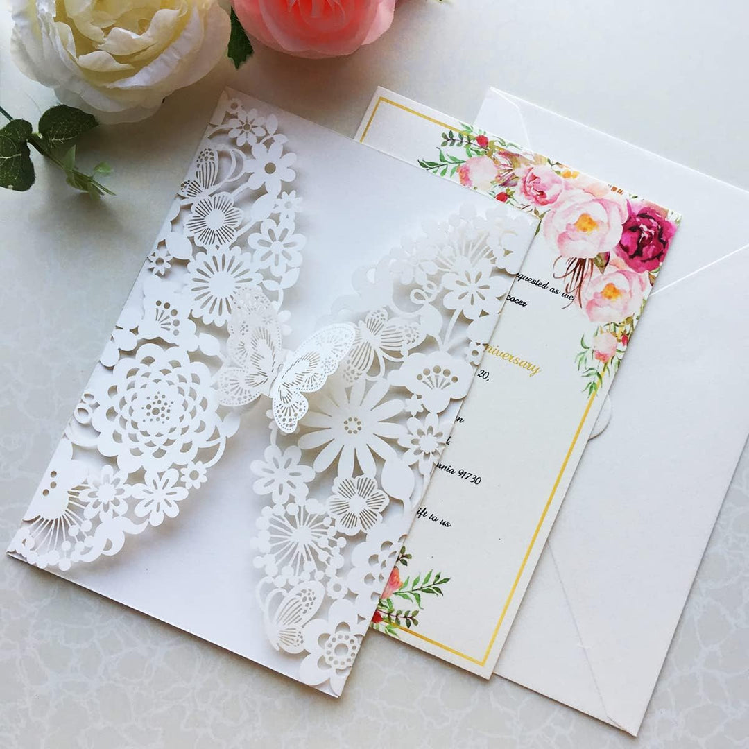 Hosmsua 20x Elfenbeinfarbener Laserschnitt Spitze Flora Hochzeit Einladungskarten mit Schmetterling