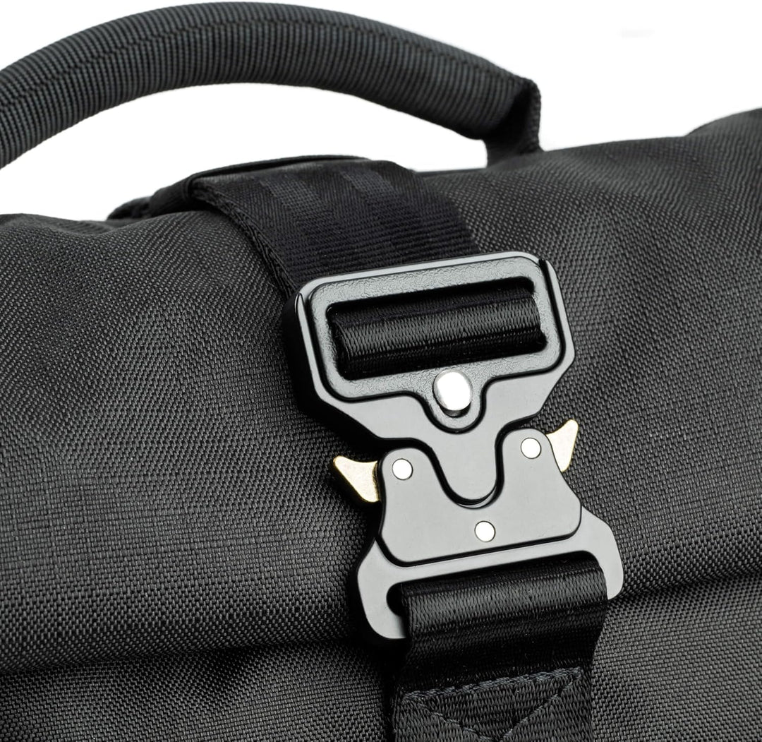 Think Tank - FocusPoint - Camera Backpack Asphalt Black 22L, Asphalt Black 22L