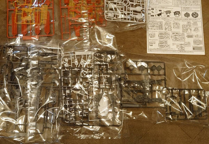 1/144 HG Extreme Gundam Type-Leos Eclipse Face