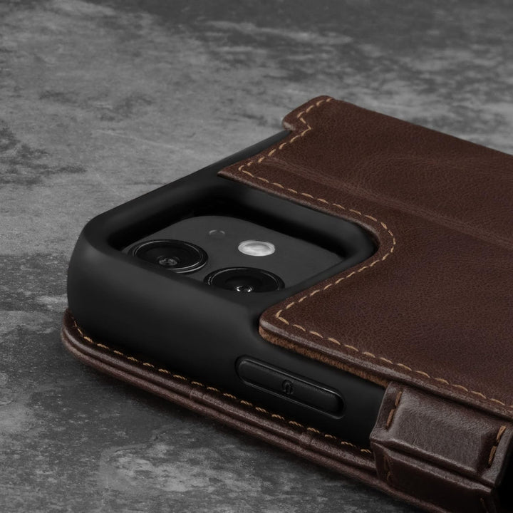 TORRO Hülle kompatibel mit iPhone 12 / iPhone 12 Pro - Echte Lederhülle mit Kartenfächern und horizo