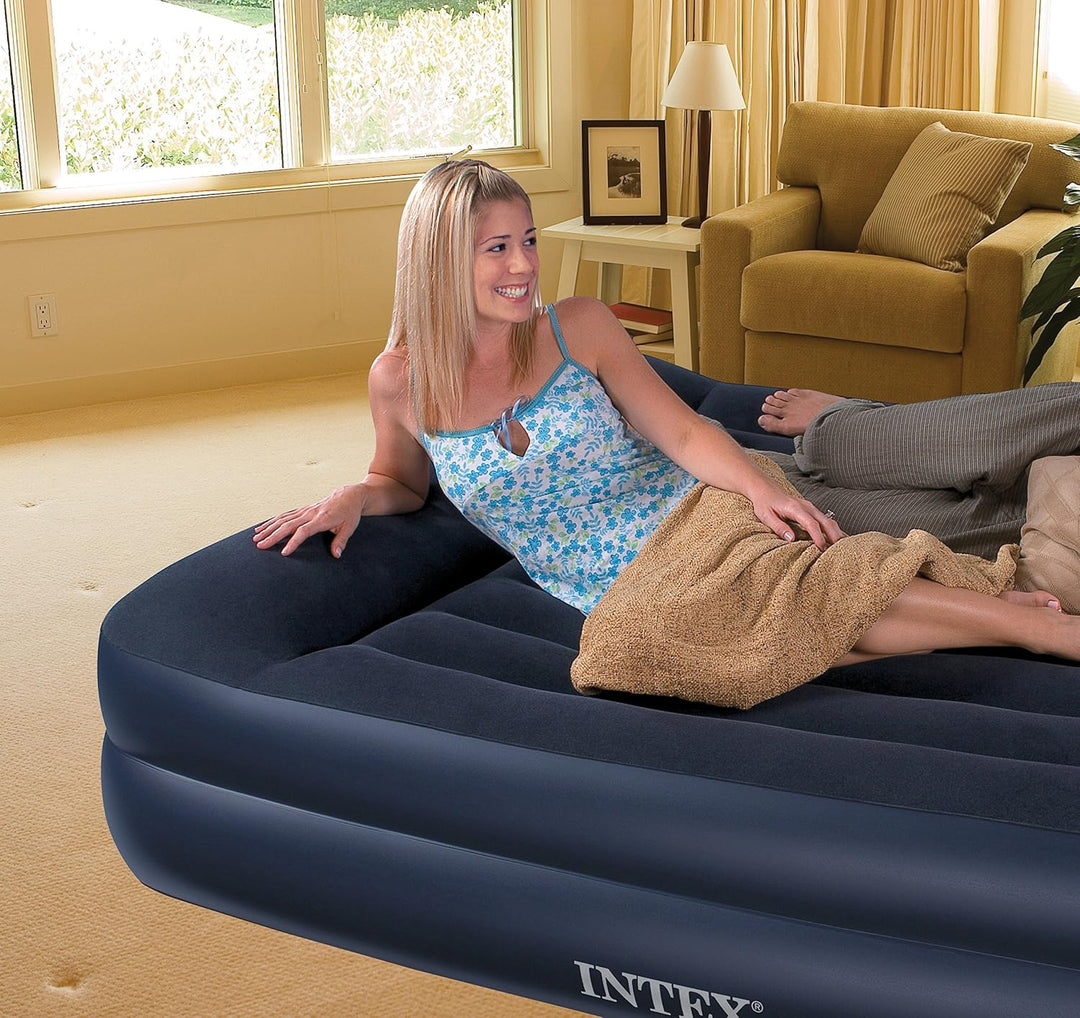 Intex Pillow Rest Raised Luftbett - Queen - 203 x 152 x 42 cm - Mit eingebaute elektrische Pumpe 203