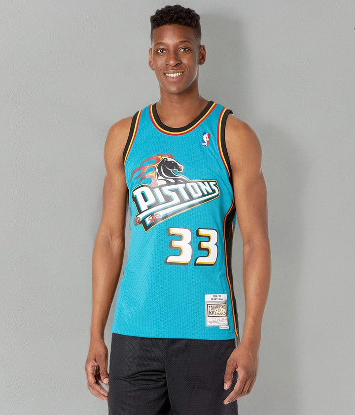 NBA Herren Swingman Jersey von Mitchell & Ness – Authentische Basketball Trikots im Retro Look – Vie