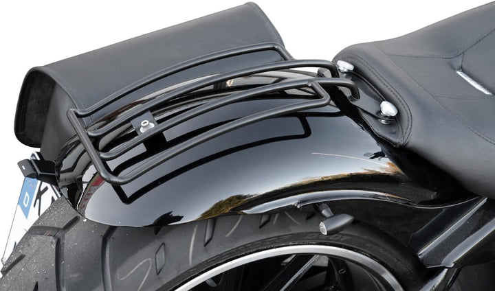 Gepäckträger schwarz für Softail Solositz und für Cruiser Harley Davidson von Buffalo Bag.