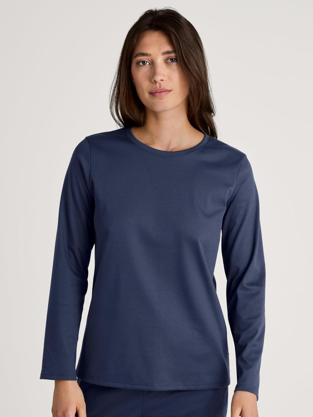 CALIDA Favourites Langarmshirt, V-Neck Damen, aus 100% Supima-Baumwolle, Peacoat Blue