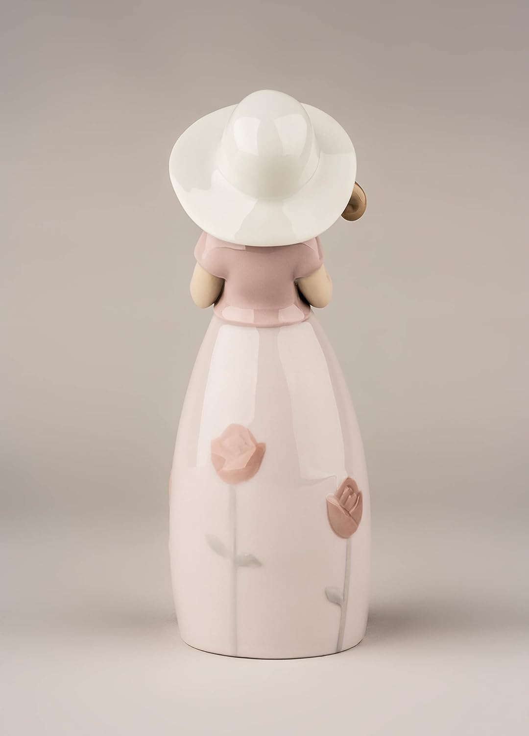 LLADRÓ Mädchen-Figur Kleine Rose. Mädchen. Porzellan.