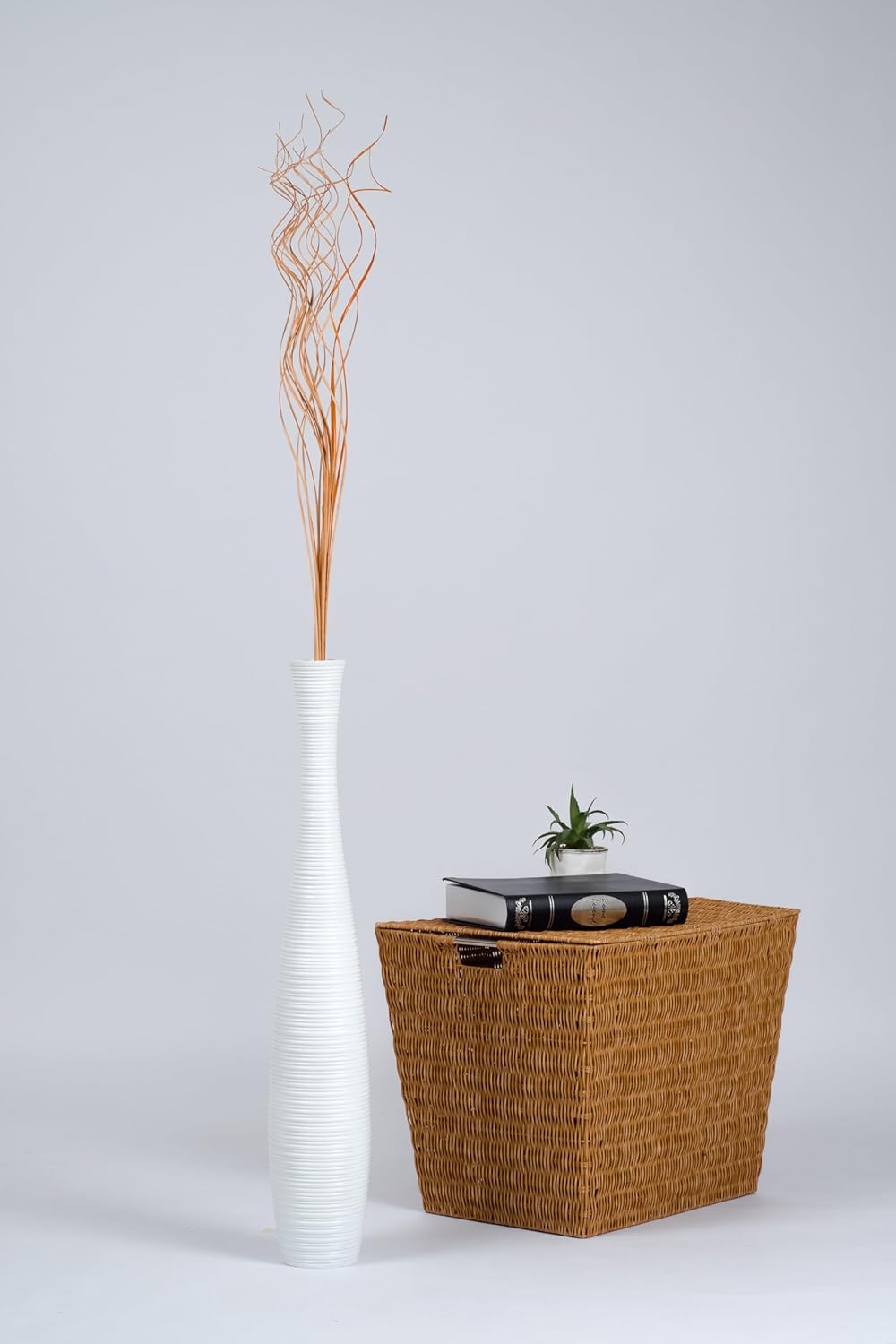 Leewadee Grosse Bodenvase für Dekozweige hohe Standvase Design Holzvase, Holz, 70 cm, Weiss 70 cm We