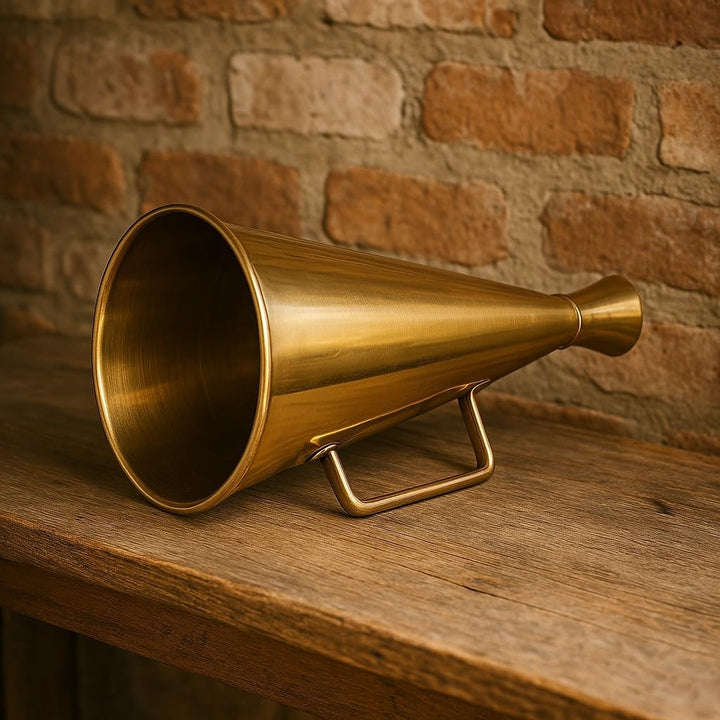 ROCKING GIFTS Traditionelles Retro -Nautik -Megaphon in hellem Messing - Call Horn Henley 33 cm, Spr