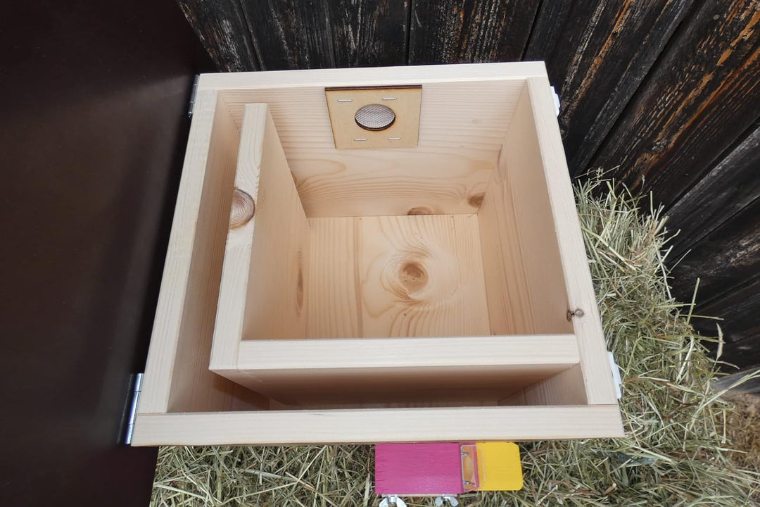 Hummelkasten mit Wachsmottensperre, Sichtfenster und Nistmaterial Wetterfest Bienenhaus Hummelhaus N
