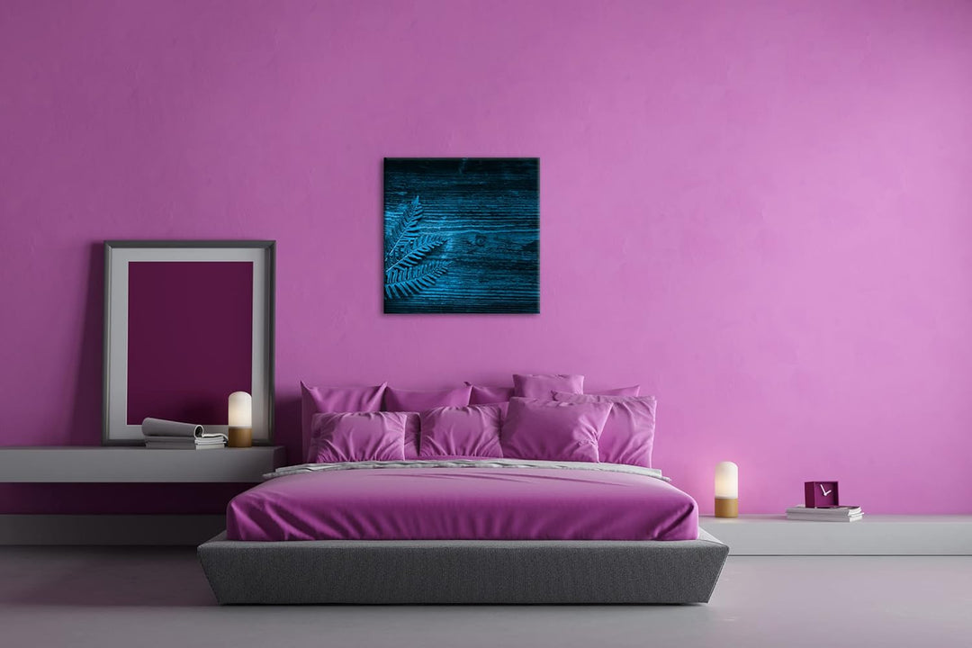 deyoli grüner Farn auf Einer Holztischplatte Format: 40x40 Effekt: Zeichnung als Leinwandbild, Motiv