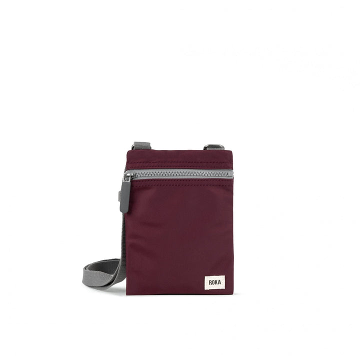 Roka London Chelsea Sling Pocket Bag Nylon Extra Small XS Pflaume, XS Pflaume