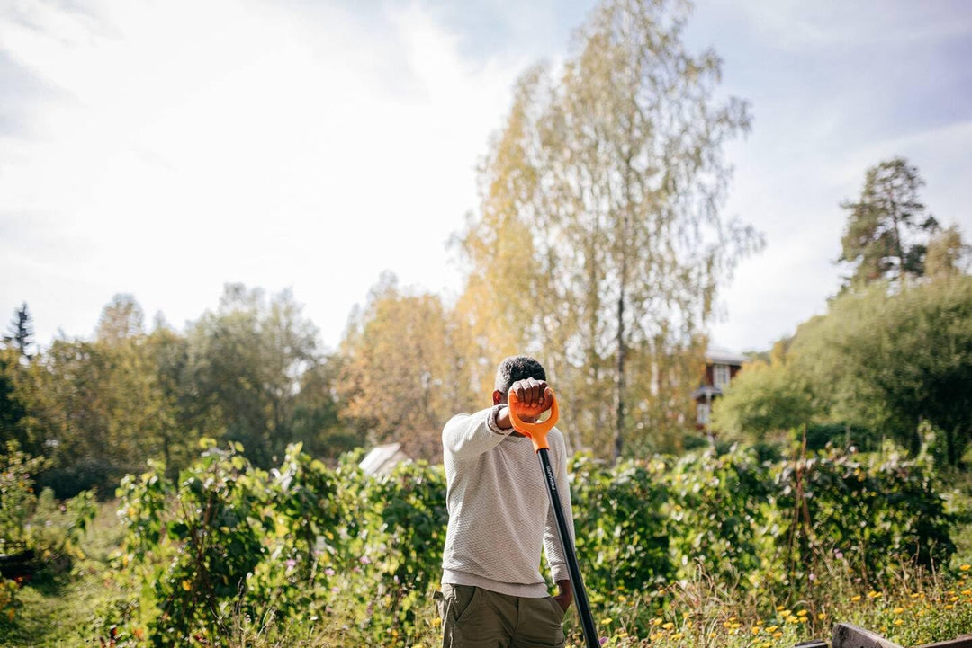 Fiskars Kompostgabel mit 4 Zinken, Länge: 126 cm, Qualitätsstahl-Zinken/Glasfaserverstärkter Kunstst