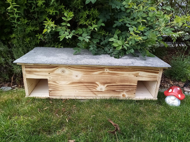 Generisch Igelhaus XL Igelschutz geflammt Dachpappe Isolierung handgemacht Boden Gratis Stroh84x40x2