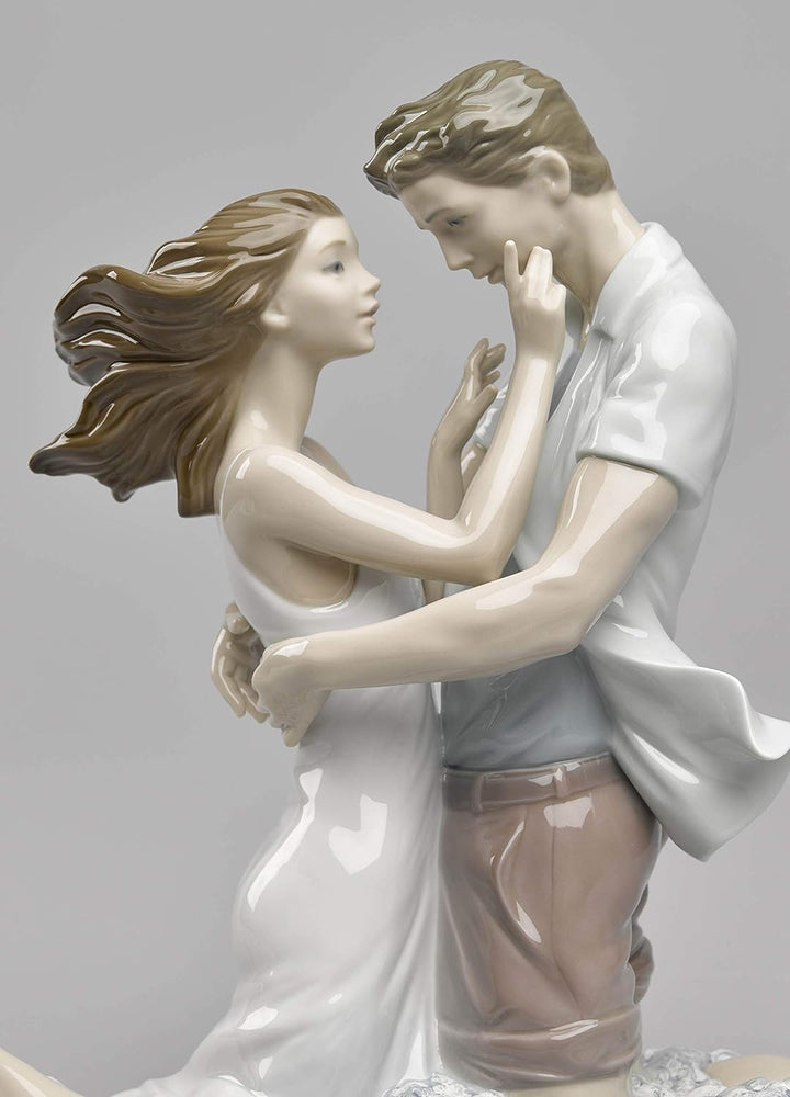 LLADRÓ Paar Figur Der Zauber Der Liebe. Paar. Porzellan.
