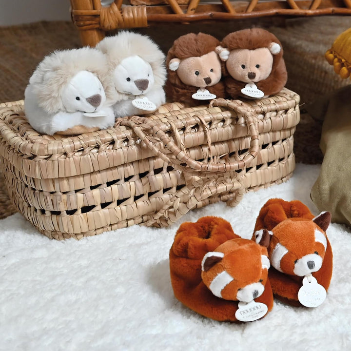 Doudou et Compagnie – Hausschuhe Igel – Unicef – Braun – offene Box – integrierte Rassel – Geschenki