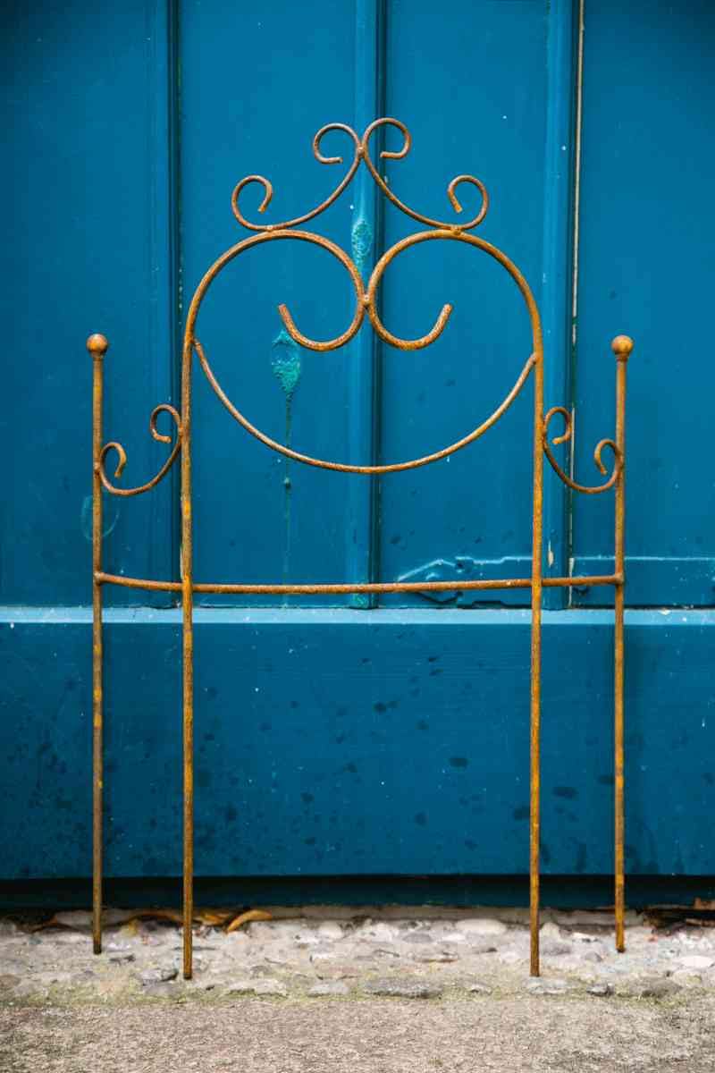 KUHEIGA Beetzaun 78x 51cm Beetbegrenzer Rankgitter halbrund Rost Metall Volleisen