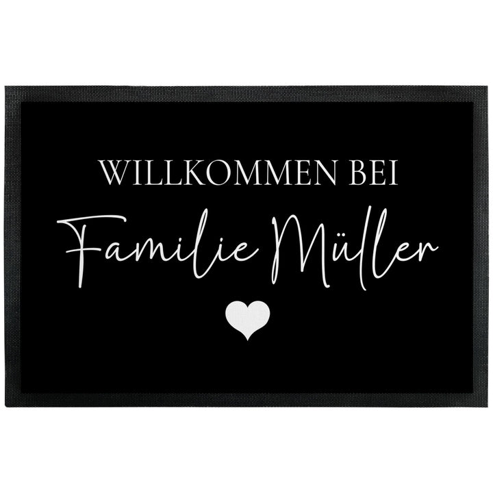 True Statements Deko-Fussmatte „Willkommen bei“ - personalisiert mit Familien-Namen oder Wunschtext