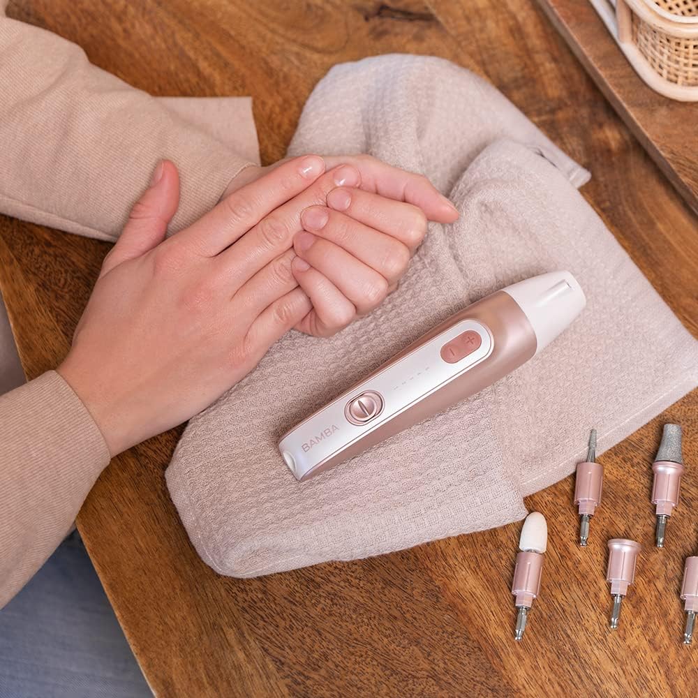 Cecotec Elektrisches Maniküre- und Pediküreset Bamba PinkyCare 700 Perfect Nails, Sieben austauschba